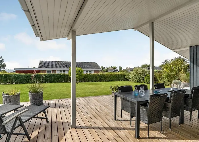 Kirsten & Flemming Dossing Ferienhaus *