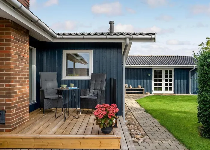 Kirsten & Flemming Dossing Ferienhaus *